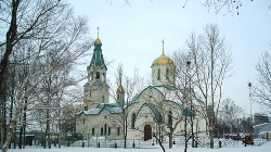 У Росії чоловік влаштував стрілянину у храмі, загинуло двоє людей